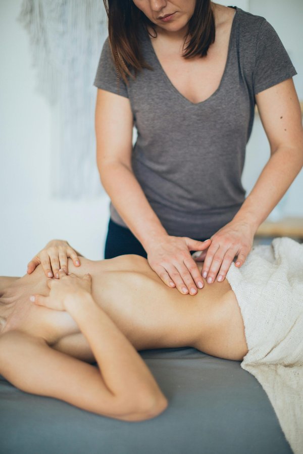 Découvrez le massage chi nei tsang à paris pour votre bien-être